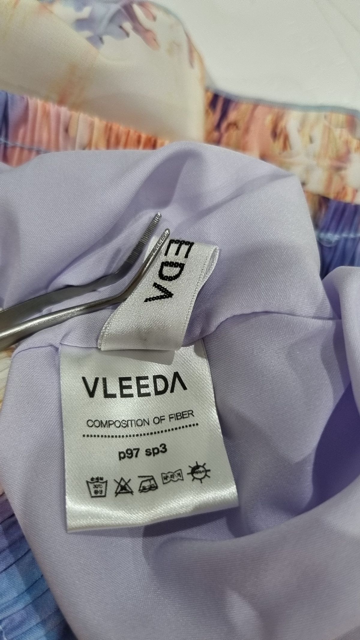 블리다(VLEEDA) 롱스커트 FREE