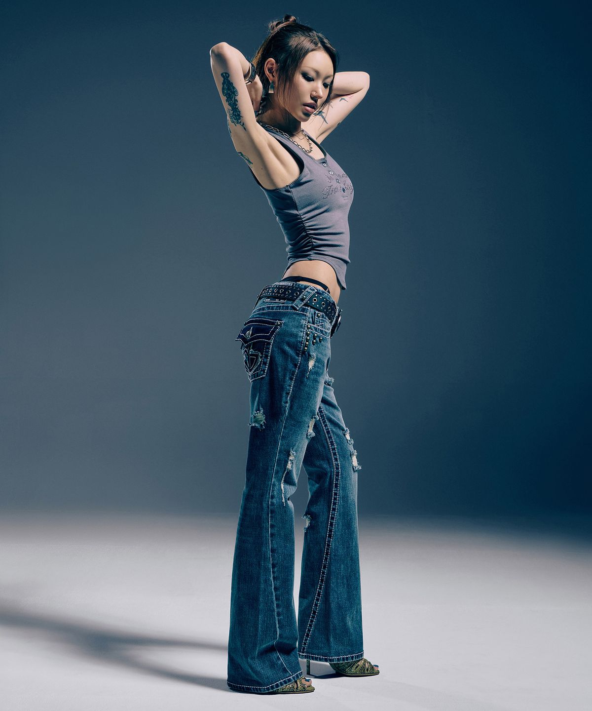 노매뉴얼(NOMANUAL) NO RELIGION BOOTCUT DENIM PANTS - WASHED INDIGO