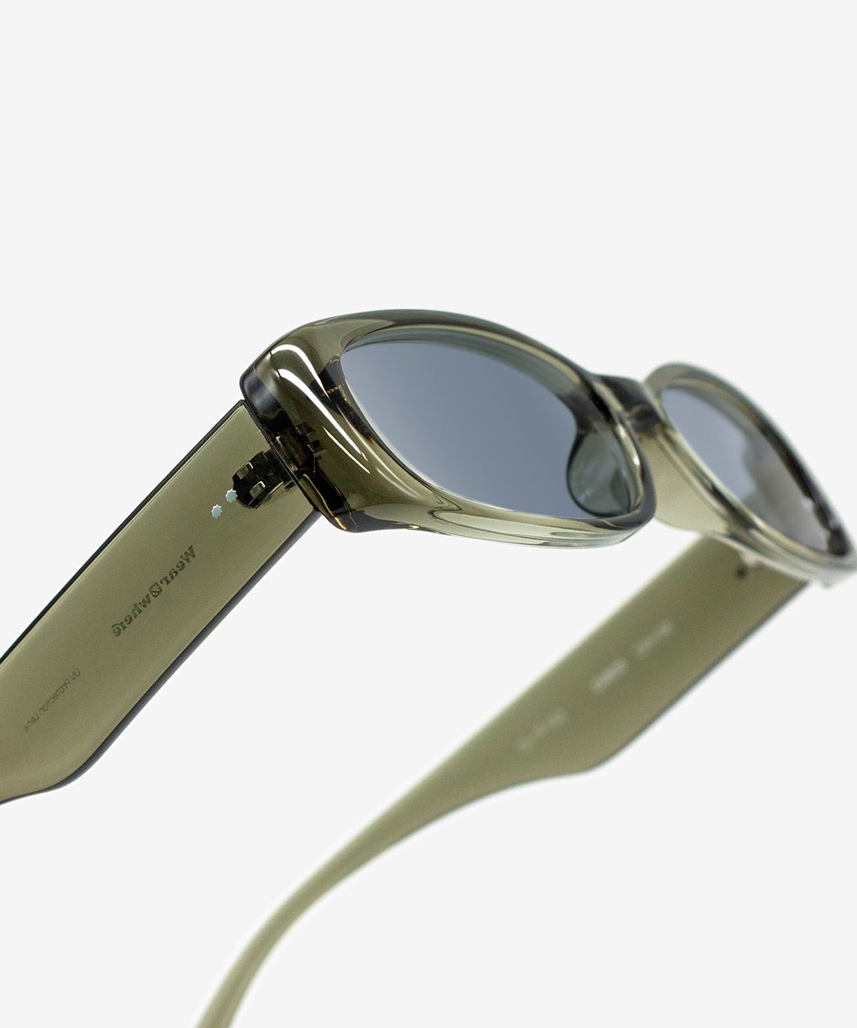 웨어웨어(WEARWHERE) CHICO Clear Khaki 선글라스