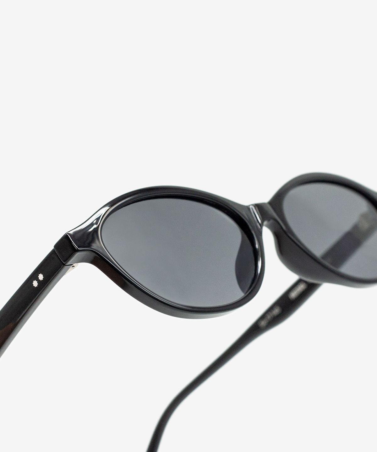 웨어웨어(WEARWHERE) HEIDEL Black 선글라스
