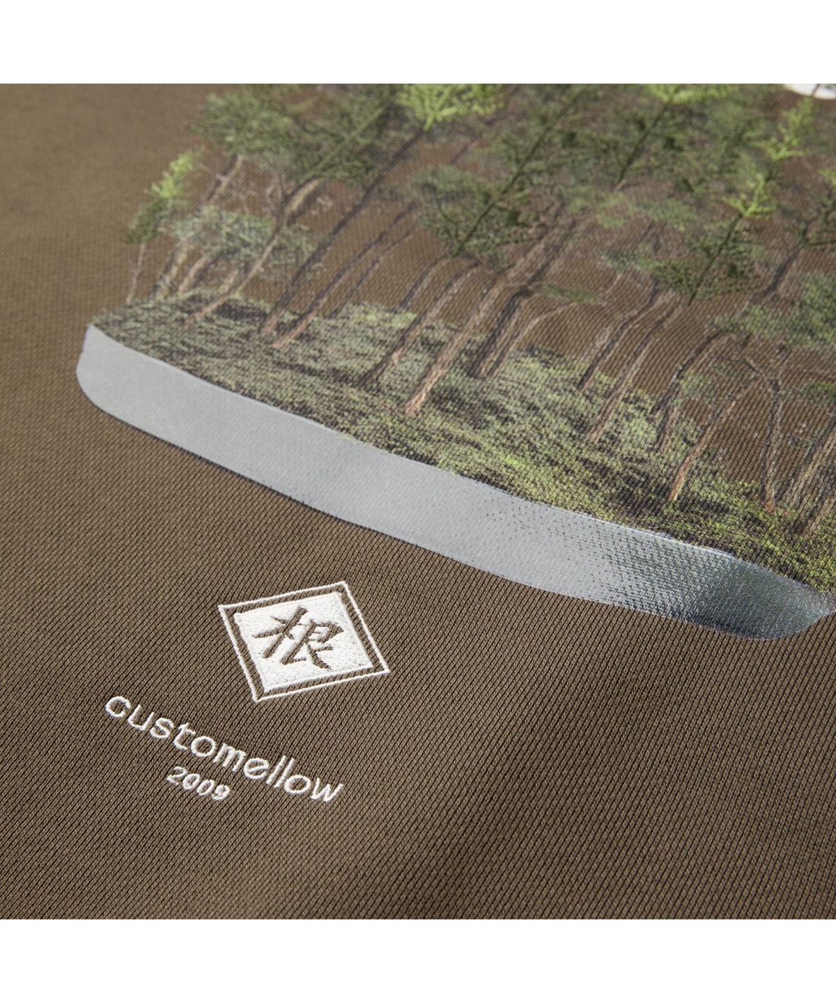 커스텀멜로우(CUSTOMELLOW) [TRC Bonsai] Brown Bonsai Artwork Hoodie CWTAM26596BRX
