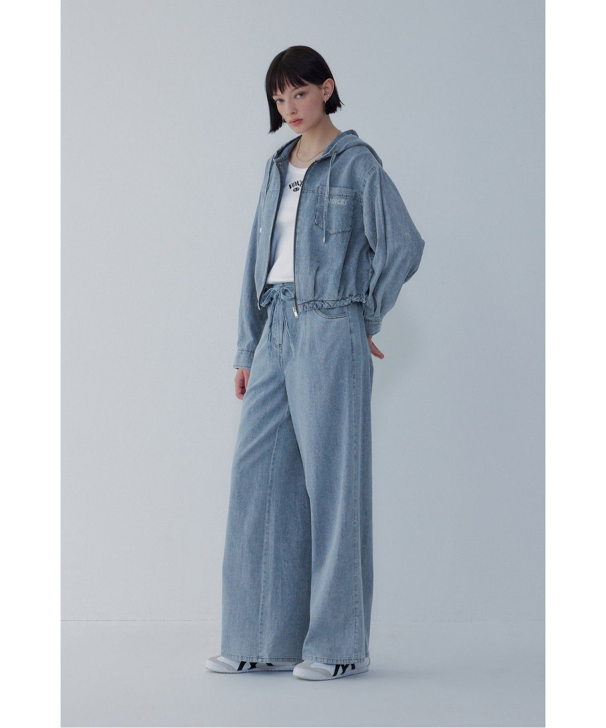 보브(VOICE OF VOICES) 벨티드 워싱 와이드 데님 팬츠 _블루_7156255800