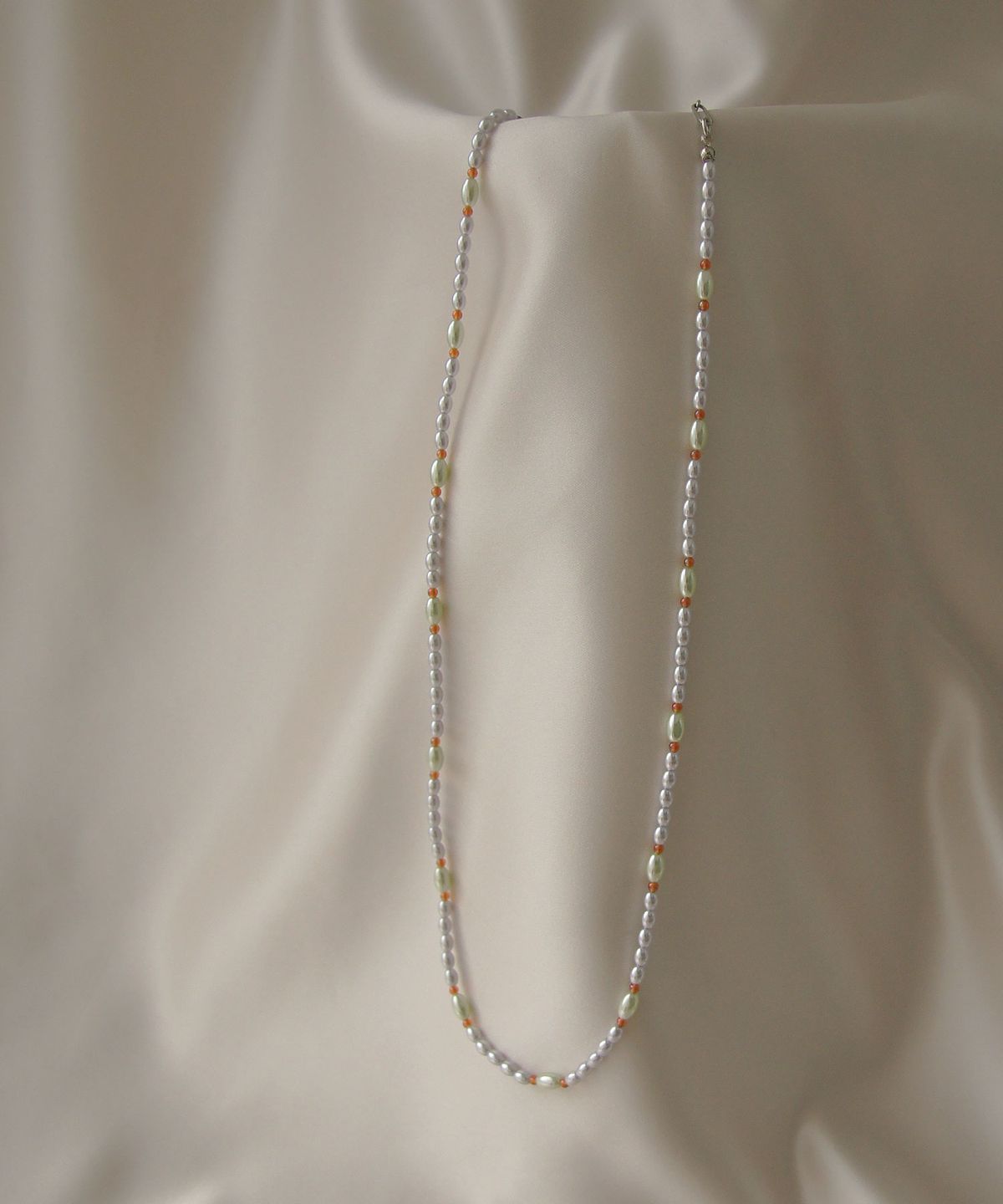 트레쥬(TREAJU) Soft color pearl necklace