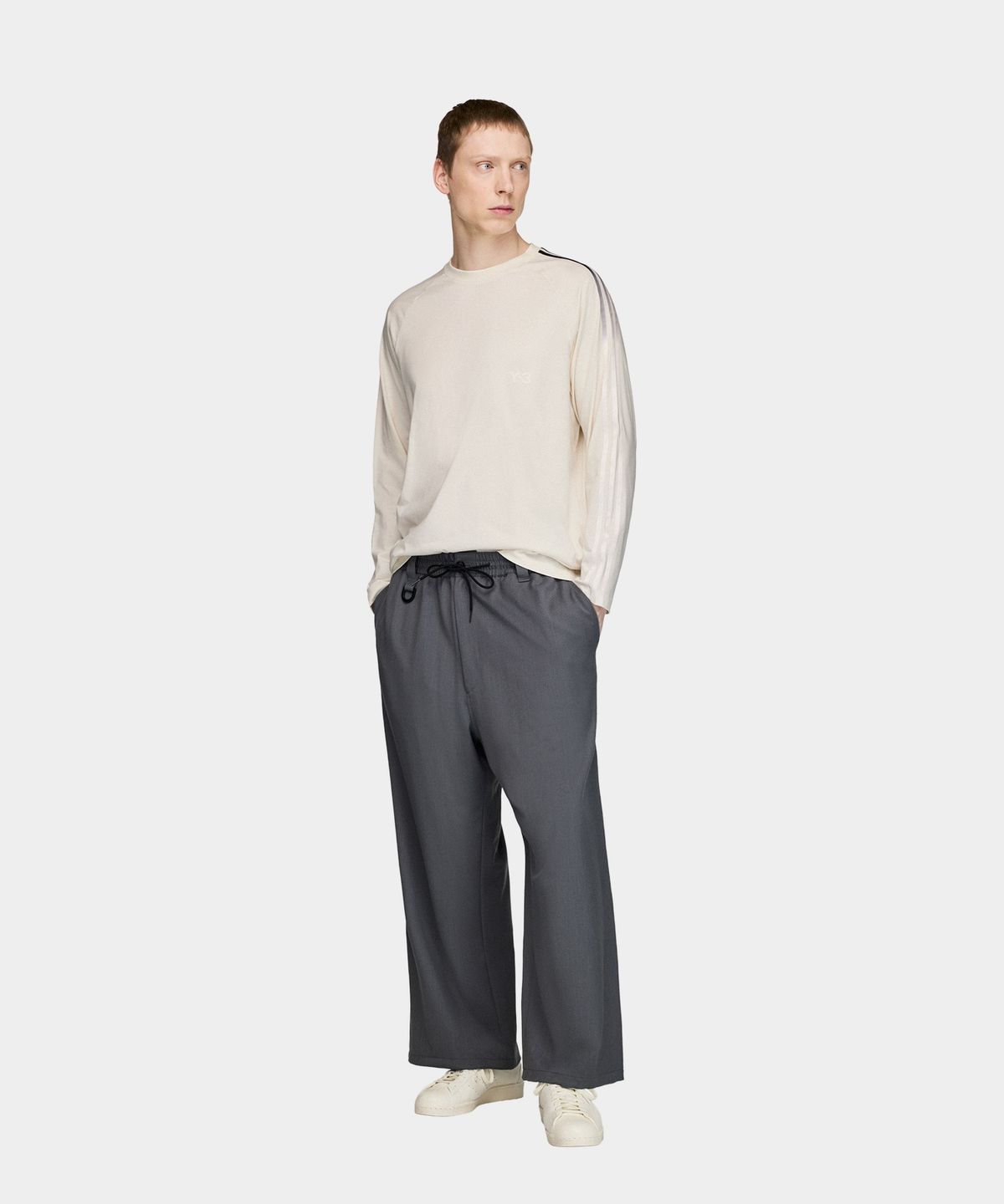 와이쓰리(Y-3) (U) 오버사이즈 그라디언트 3S 롱 슬리브 티셔츠 화이트 OVS GRD 3S LS T CHALK WHITE