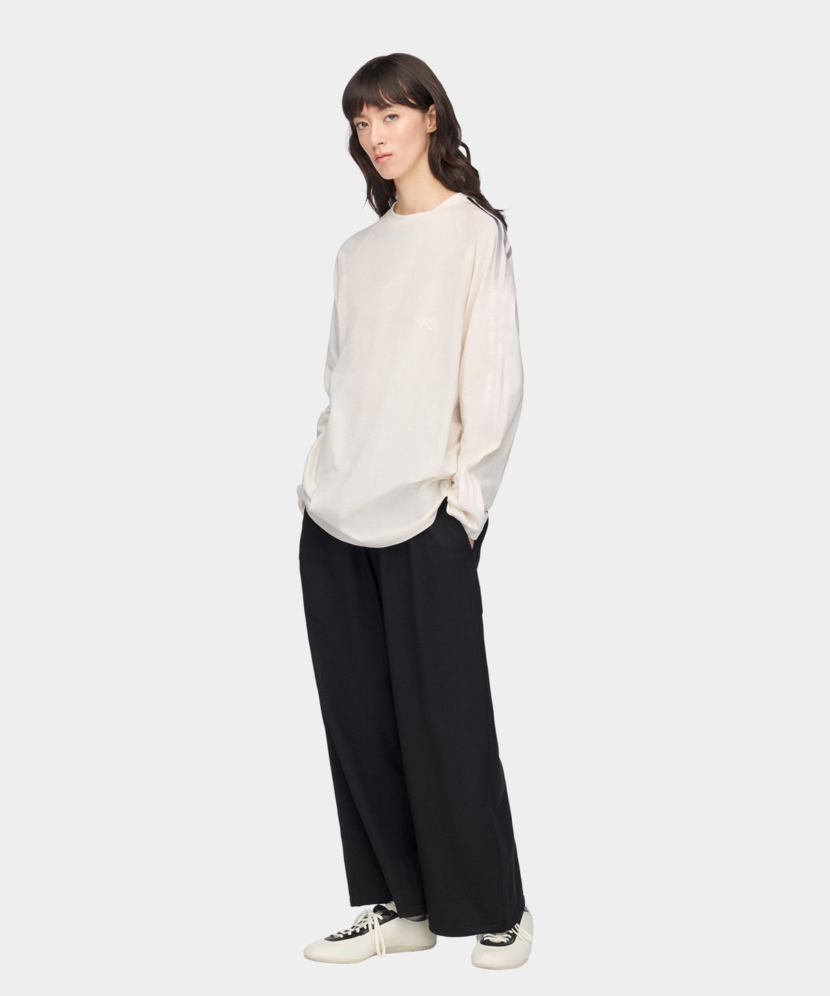 와이쓰리(Y-3) (U) 오버사이즈 그라디언트 3S 롱 슬리브 티셔츠 화이트 OVS GRD 3S LS T CHALK WHITE
