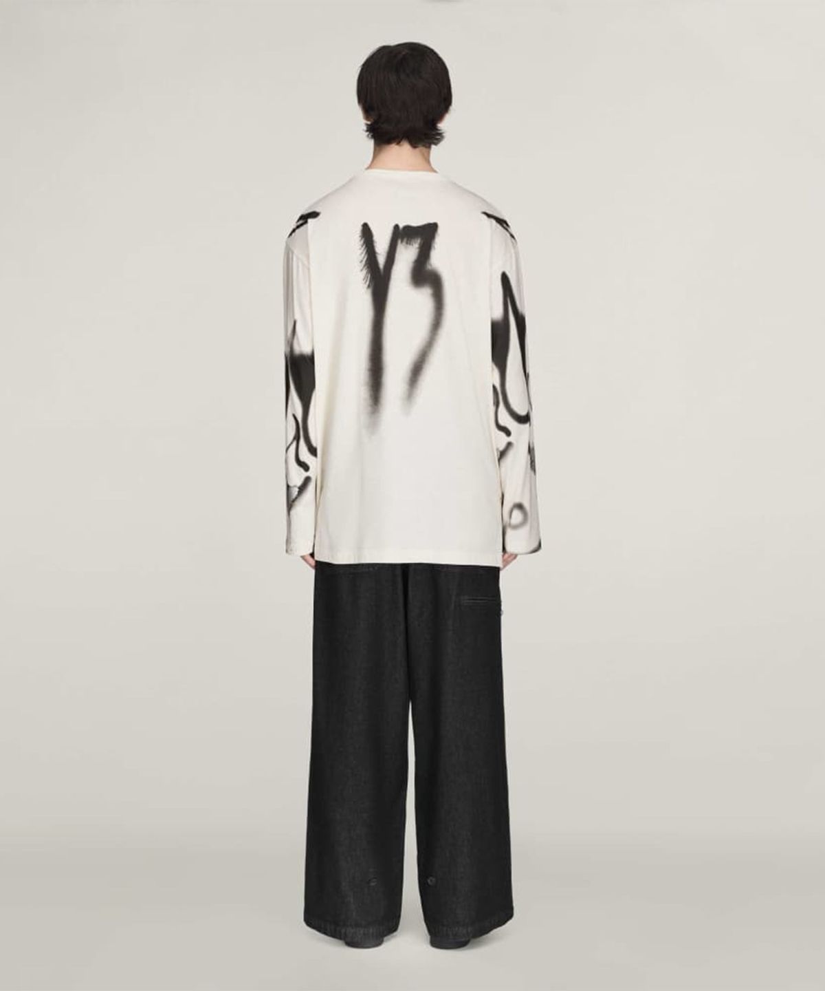 와이쓰리(Y-3) (U) 치토 AOP GFX 롱 슬리브 티셔츠 화이트 AOP GFX LS TEE CHALK WHITE