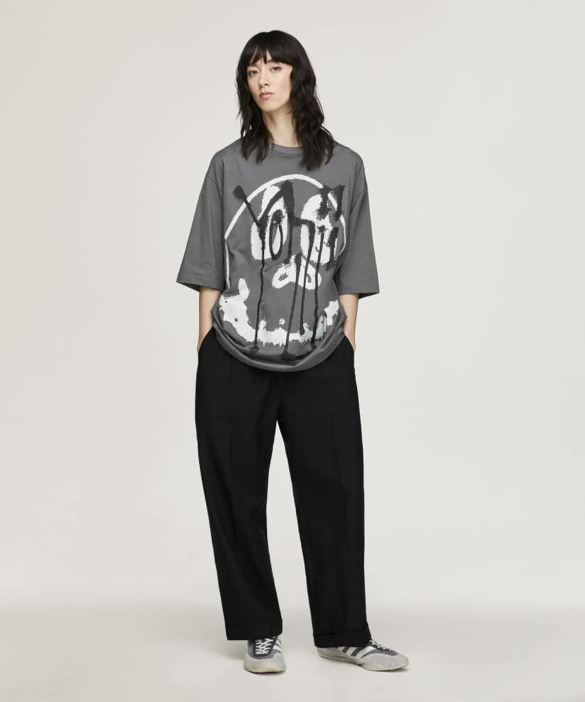 와이쓰리(Y-3) (U) 치토 스컬 GFX 숏 슬리브 티셔츠 그레이 SKULLGFX SS TEE GREY FIVE