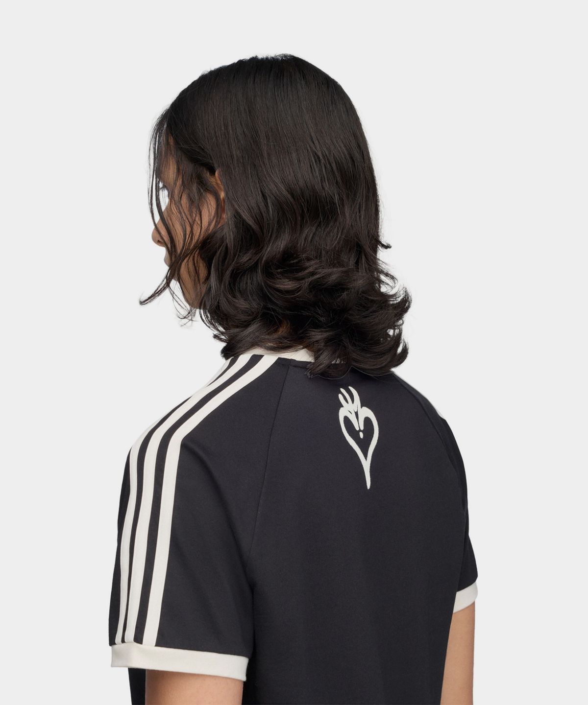 와이쓰리(Y-3) (U) 치토 GFX 캘리 숏 슬리브 티셔츠 블랙 GFX CALI SS TEE BLACK