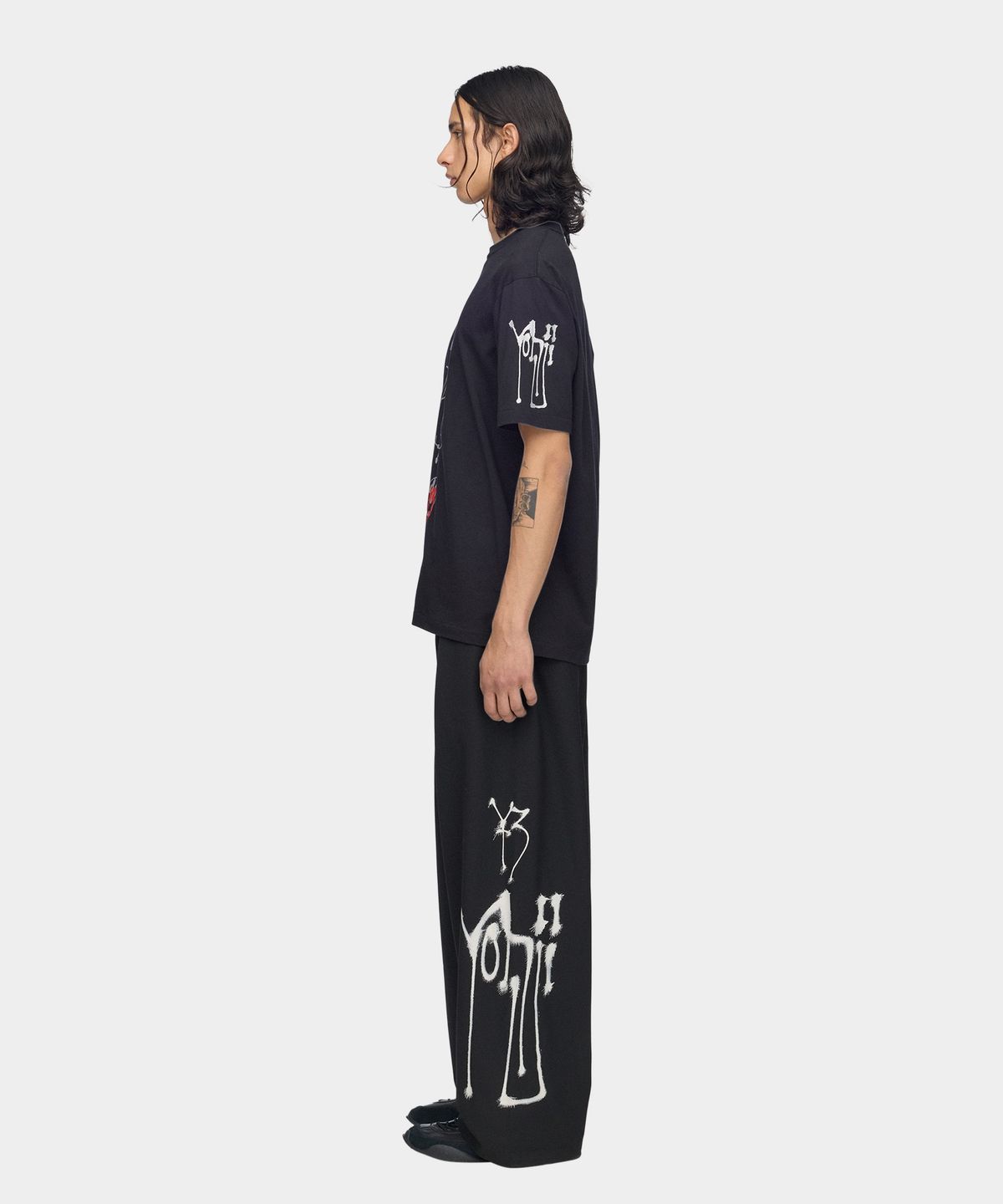와이쓰리(Y-3) (U) 치토 시티 GFX 숏 슬리브 티셔츠 블랙 CITY GFX SS TEE BLACK