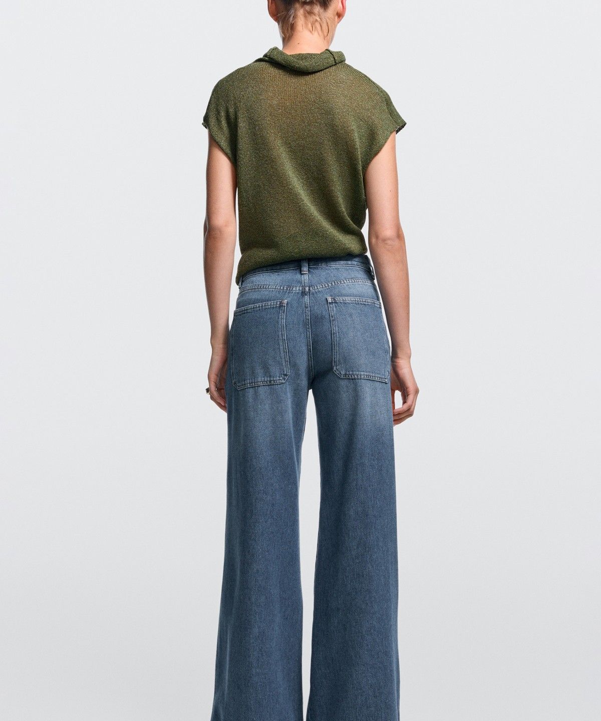 마시모두띠(MASSIMO DUTTI) 미드라이즈 와이드 레그 진