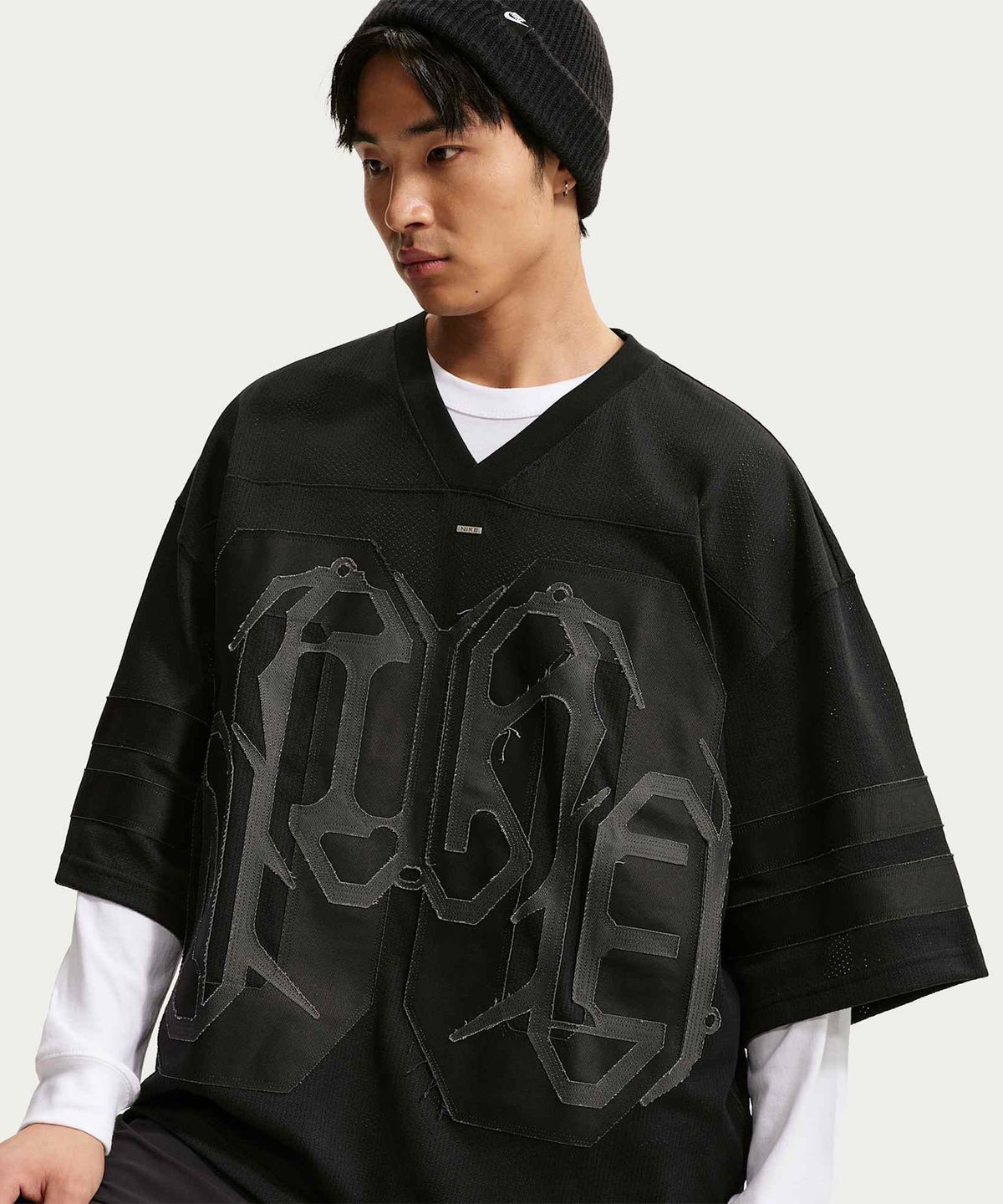 나이키(NIKE) 스포츠웨어 오버사이즈 저지 M - 블랙:아이스 실버:다크 스모크 그레이 / IQ5907-010