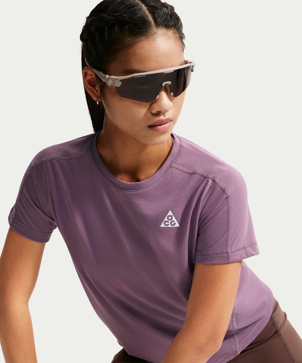 나이키(NIKE) ACG 드라이 핏 반소매 트레일 러닝 탑 W - 바이올렛 더스트:서밋 화이트 / IO9651-536