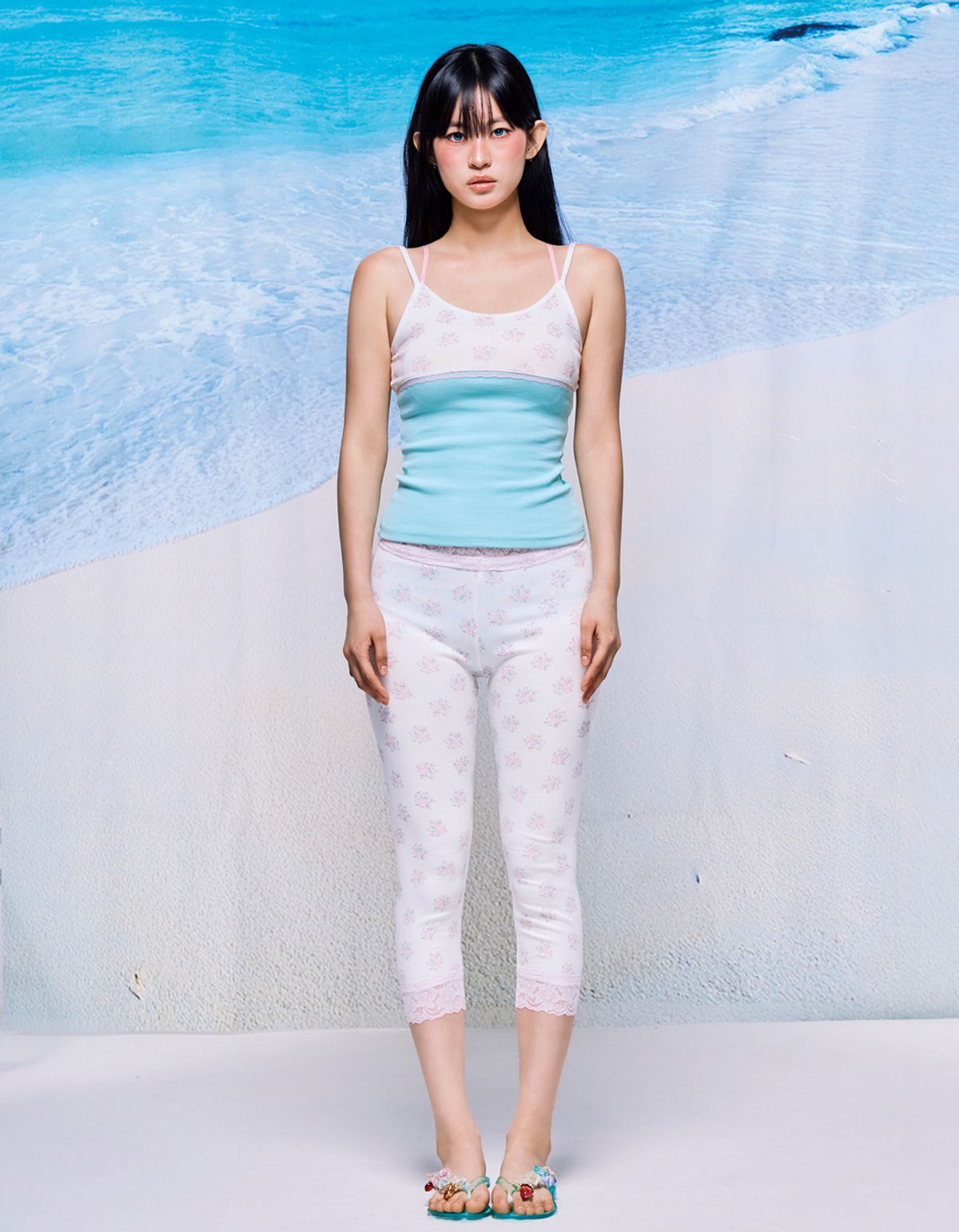 혼쿄(HONKYO) Double Strap Lace Sleeveless- Mint Flower