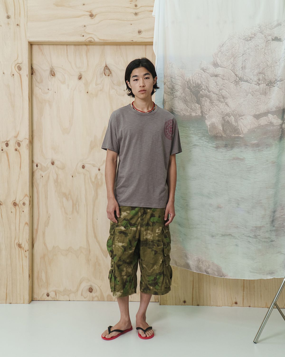 카락터(KARACTOR) Boteh half T-shirts / Mud gray