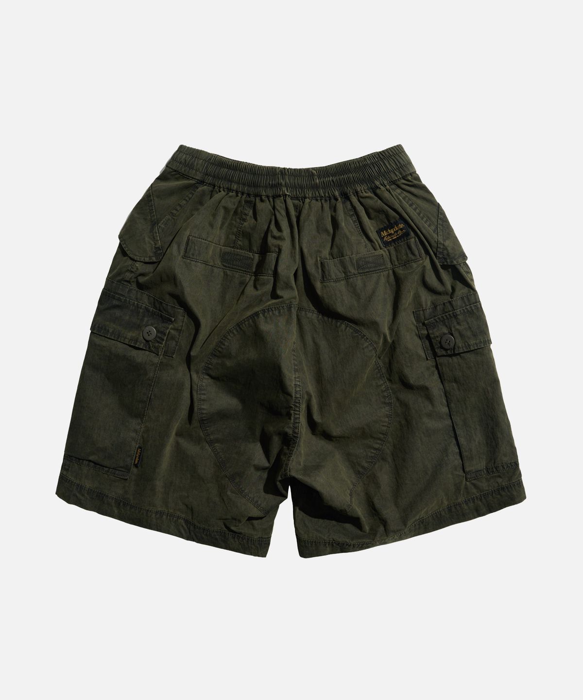 미드업데이트(MIDUPDATE) Two-Tuck Pleated Cargo Shorts green