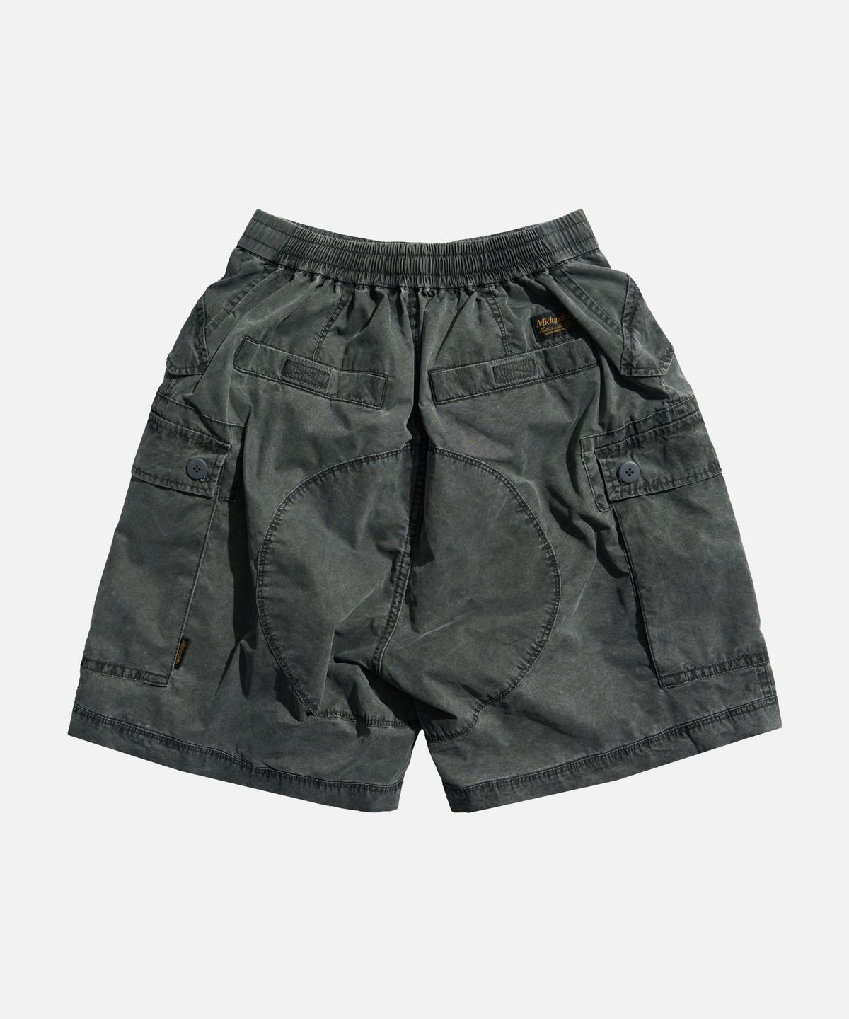 미드업데이트(MIDUPDATE) Two-Tuck Pleated Cargo Shorts darkgray