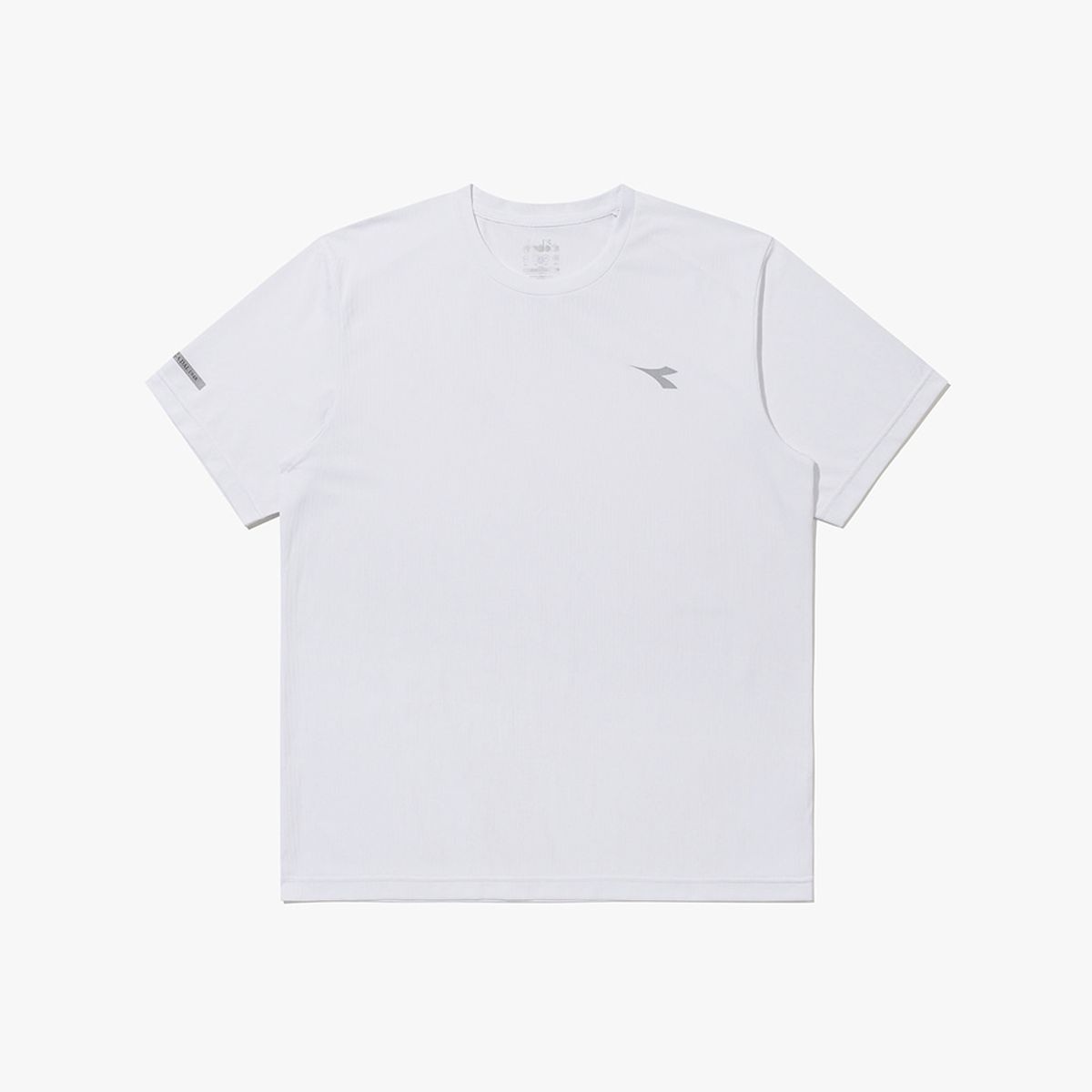 디아도라(diadora) 베이직 로고 퍼포먼스 반팔 티셔츠 OFF WHITE