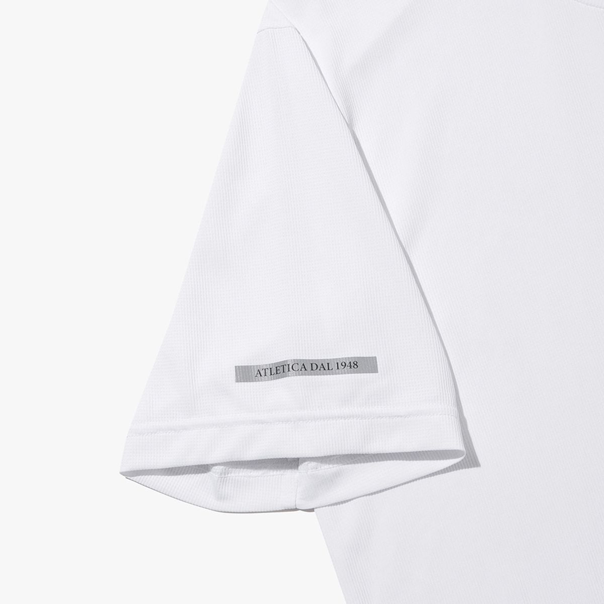 디아도라(diadora) 베이직 로고 퍼포먼스 반팔 티셔츠 OFF WHITE
