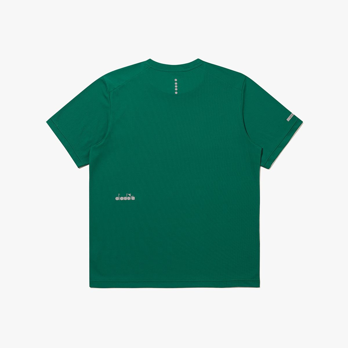 디아도라(diadora) 베이직 로고 퍼포먼스 반팔 티셔츠 GREEN