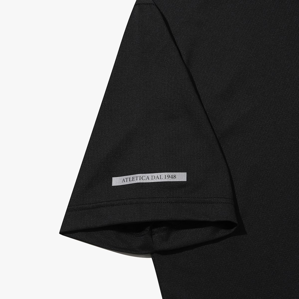 디아도라(diadora) 베이직 로고 퍼포먼스 반팔 티셔츠 BLACK