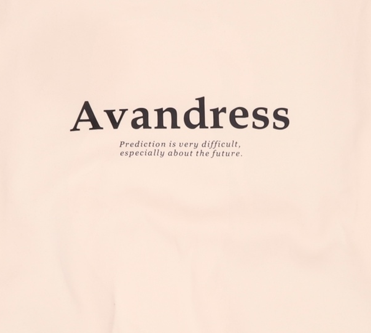 어반드레스(AVANDRESS) 맨투맨/스웨트셔츠 1