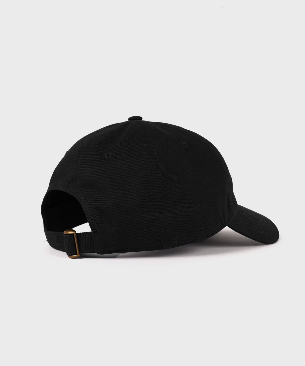 스포티앤리치(SPORTY&RICH) 세리프 로고 캡 - 페이디드 블랙 R265AOH010