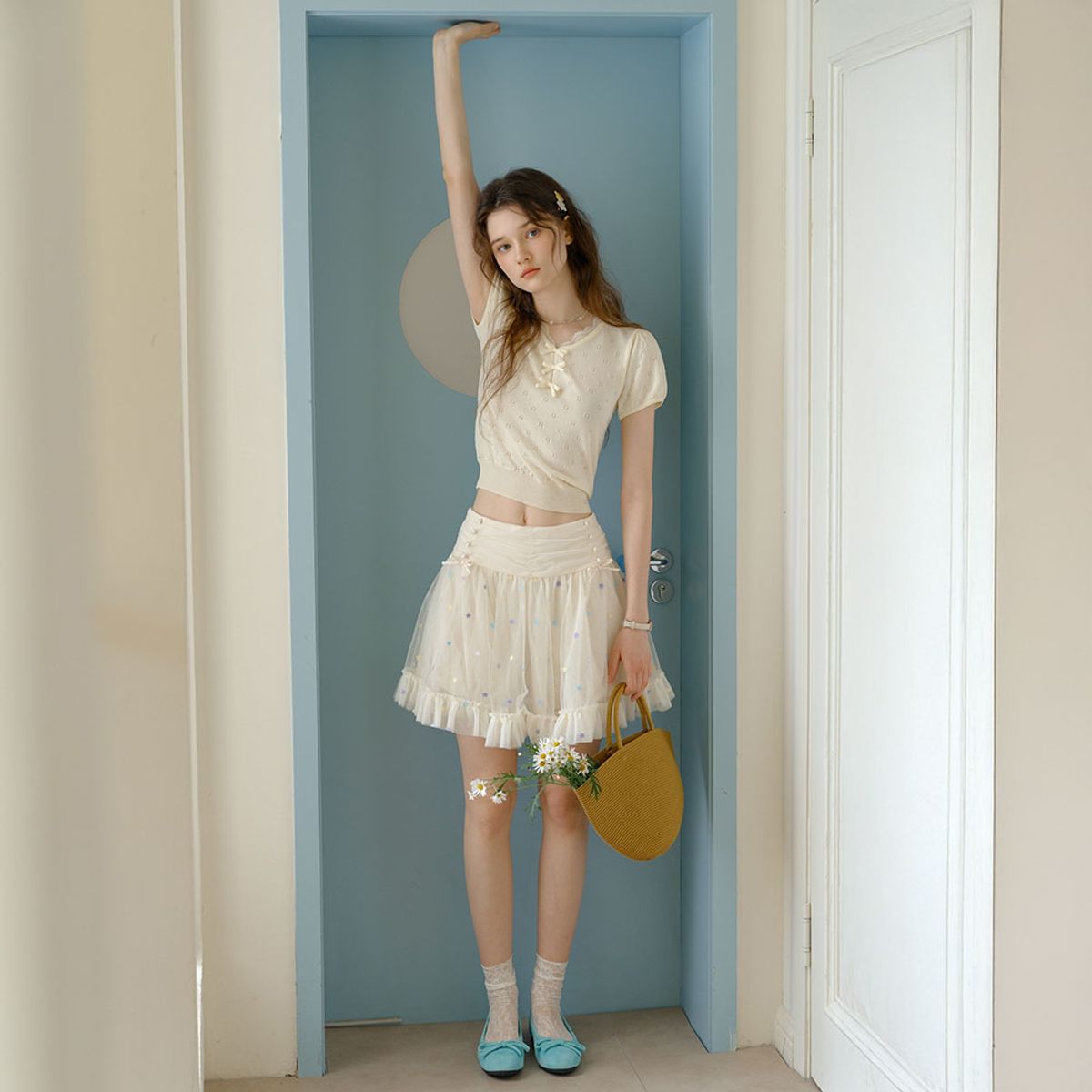 쎄무아듀(CEST MOIDEW) Cest_Pointelle bow lace knit top