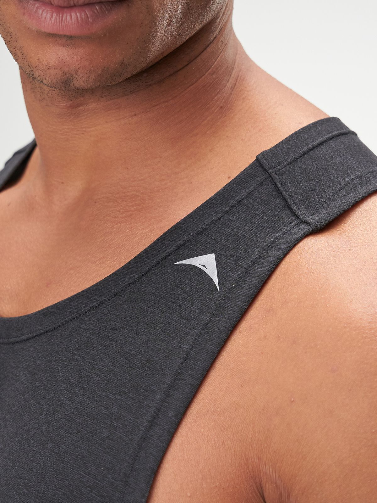 시그마스(SIGMAS) Flow Performance Tank (Black)