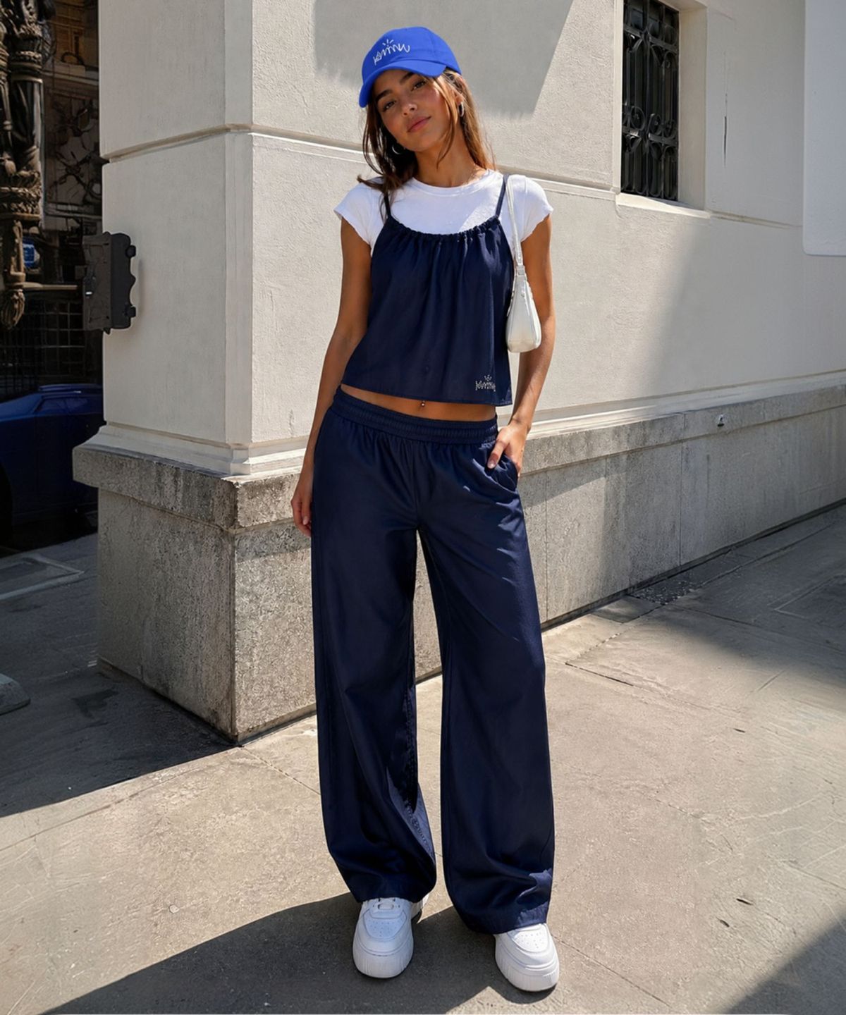커뮨더웨어(KOMMUNTHEWEAR) KOMMUN SLEEVELESS SET DARK BLUE 커뮨 슬리브리스 세트 다크블루