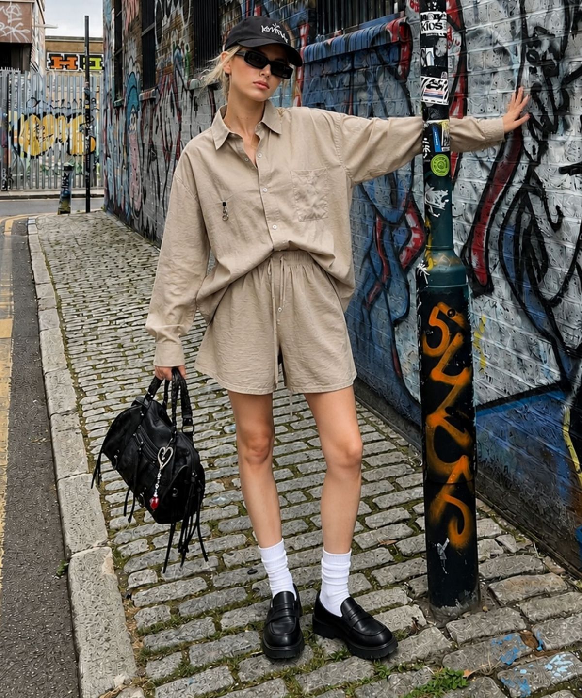 커뮨더웨어(KOMMUNTHEWEAR) KOMMUN SHIRTS SHORTS SET BEIGE 커뮨 셔츠 숏츠 세트 베이지