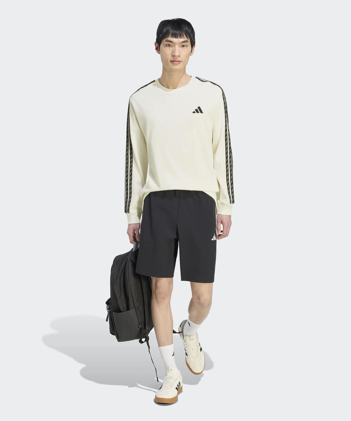 아디다스(ADIDAS) 3-스트라이프 클럽 롱 슬리브 티 - 화이트 / KX0485