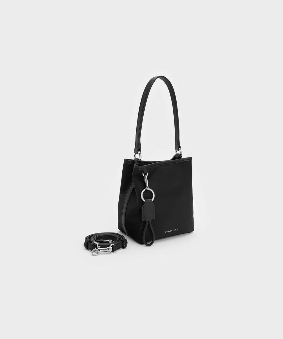 찰스앤키스(CHARLES & KEITH) 레비 나일론 버킷백 3colors CK2-10782830