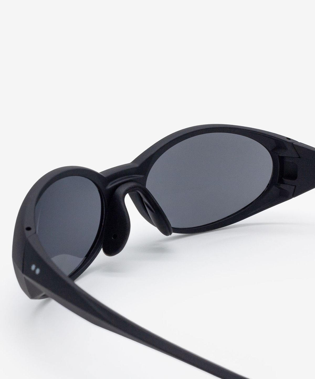 웨어웨어(WEARWHERE) LONDON Black 선글라스