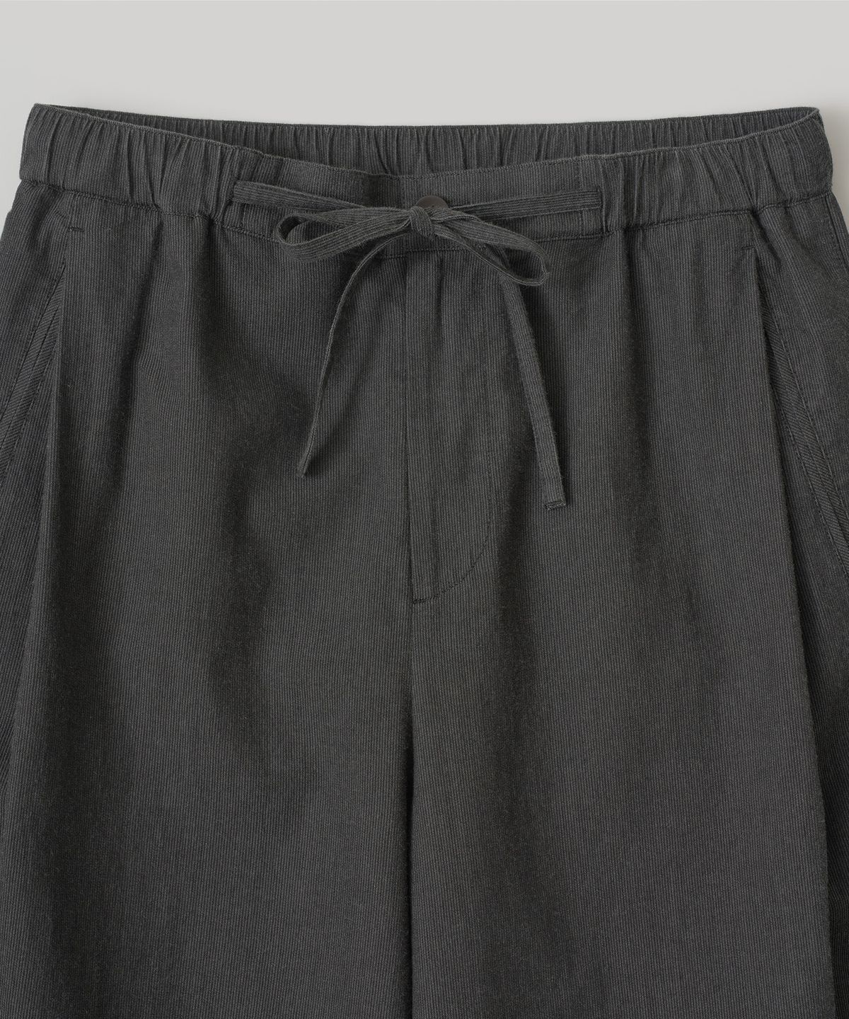 어나더 오피스(ANOTHER OFFICE) Pique Chambray Easy Pants (Black-Stripe)