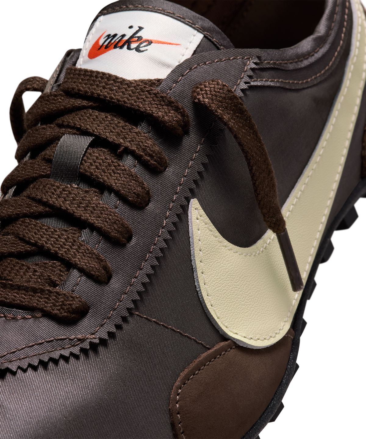 나이키(NIKE) 문 슈 OG W - 바로크 브라운:블랙:캐시미어 / IW0955-201