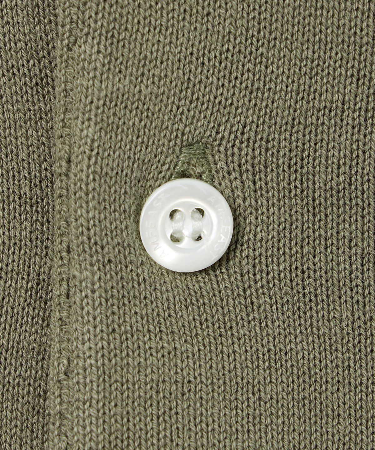 암피스트(AMFEAST) (Cotton 100%) 에센셜 폴로 하프 니트 올리브