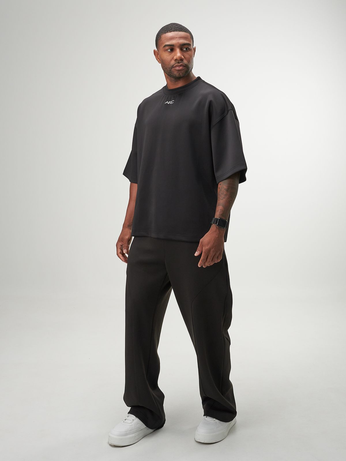 시그마스(SIGMAS) Minimal Baggy Sweatpant (Black)