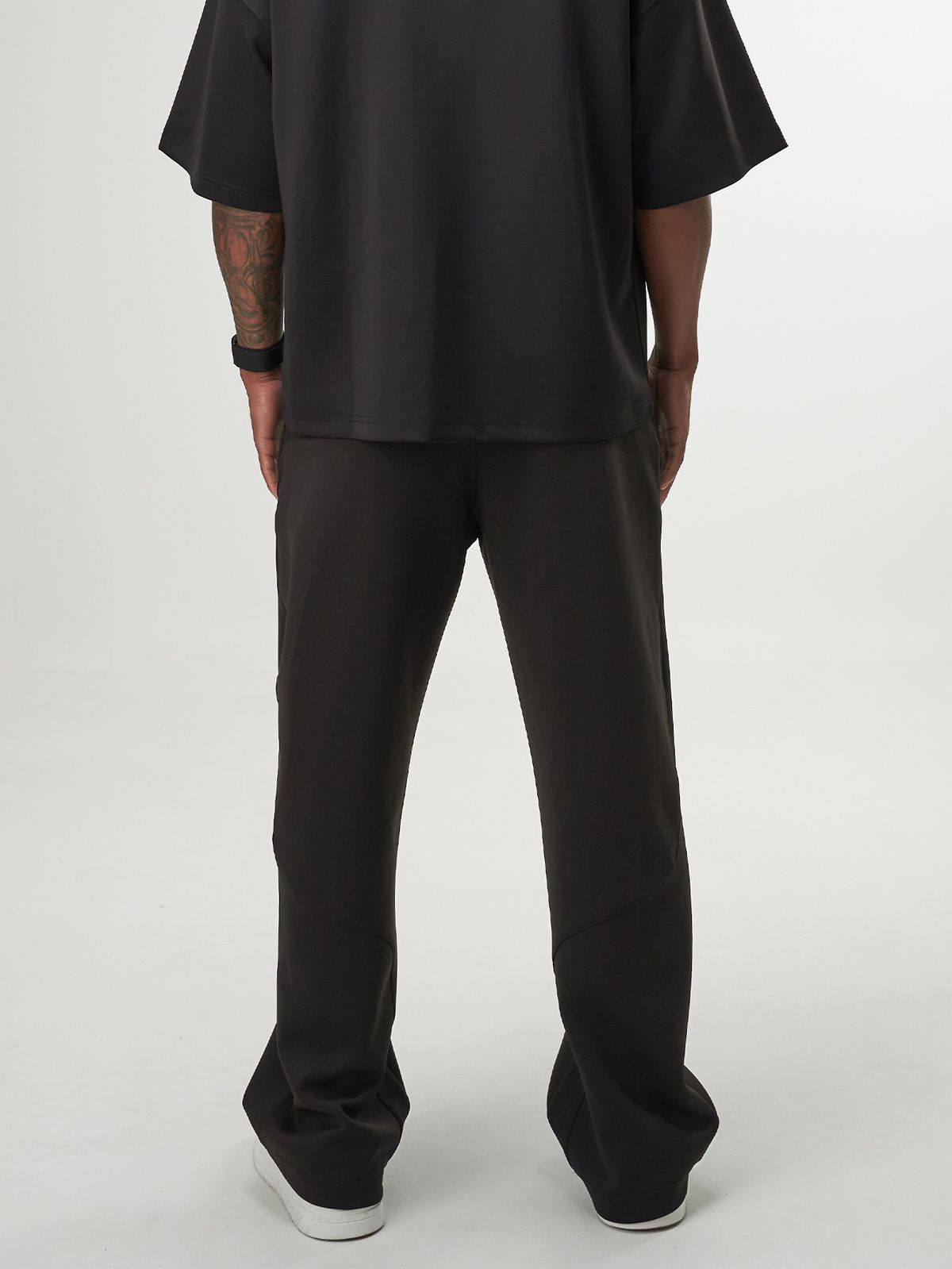 시그마스(SIGMAS) Minimal Baggy Sweatpant (Black)