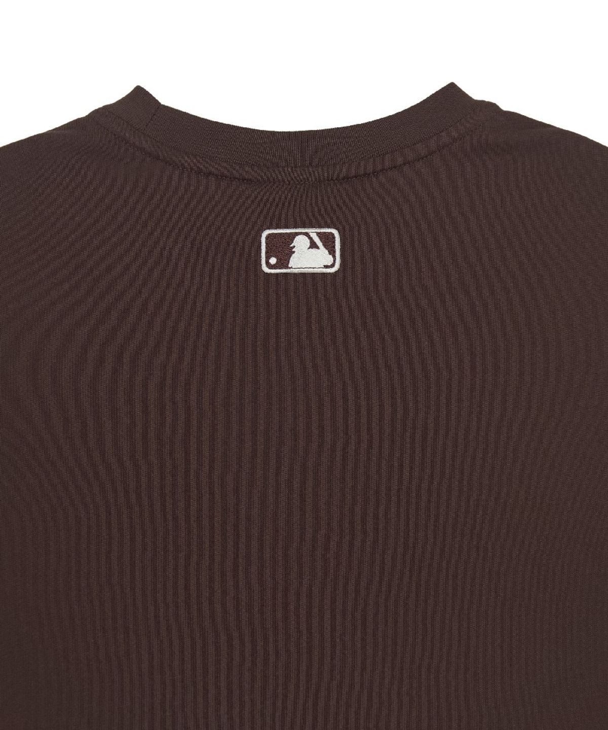 엠엘비(MLB) 베이직 스몰로고 레귤러핏 반팔 티셔츠 SD (D.Brown)
