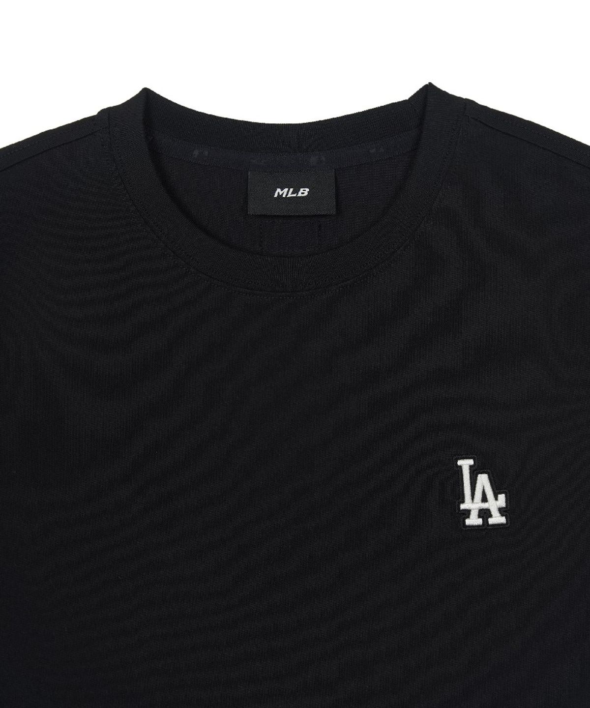 엠엘비(MLB) 베이직 스몰로고 레귤러핏 반팔 티셔츠 LA (Black)