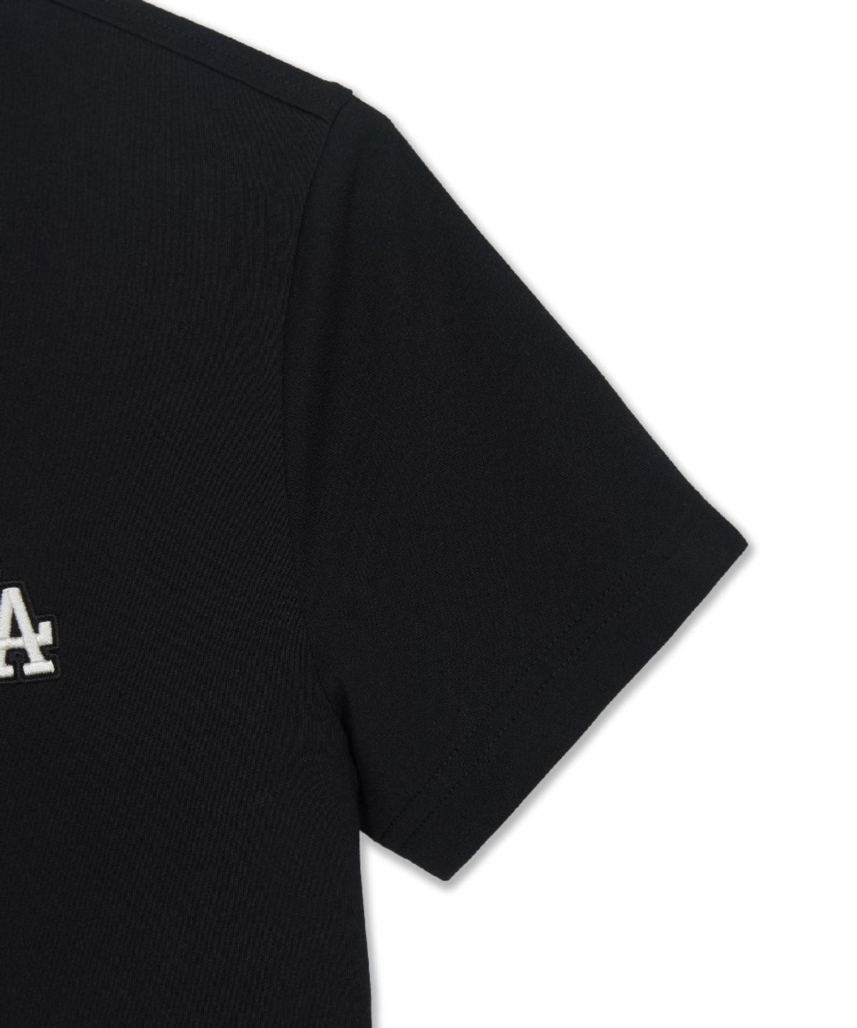 엠엘비(MLB) 베이직 스몰로고 레귤러핏 반팔 티셔츠 LA (Black)