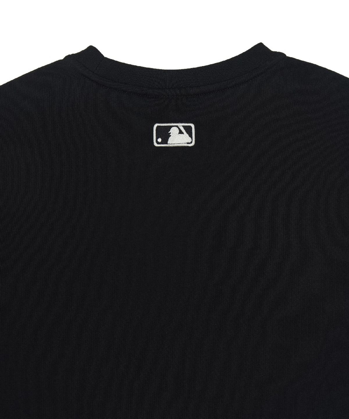 엠엘비(MLB) 베이직 스몰로고 레귤러핏 반팔 티셔츠 LA (Black)