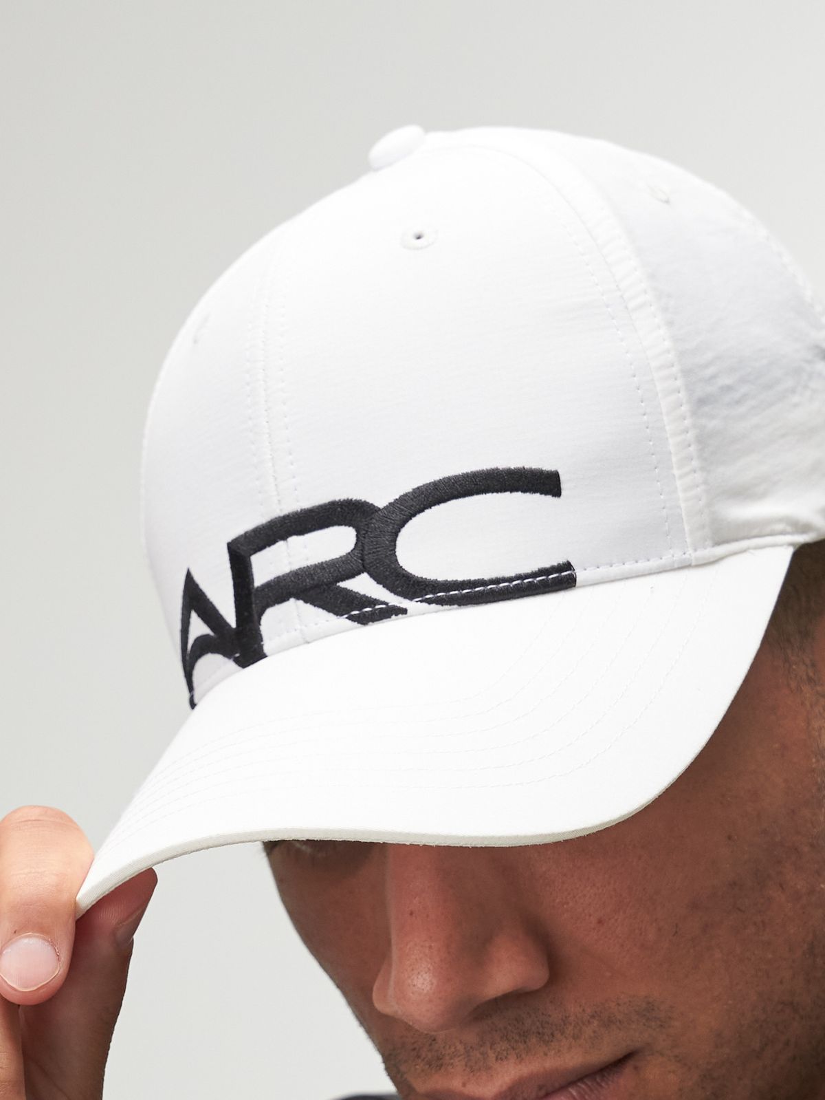 시그마스(SIGMAS) Ashen Training Hat (White)