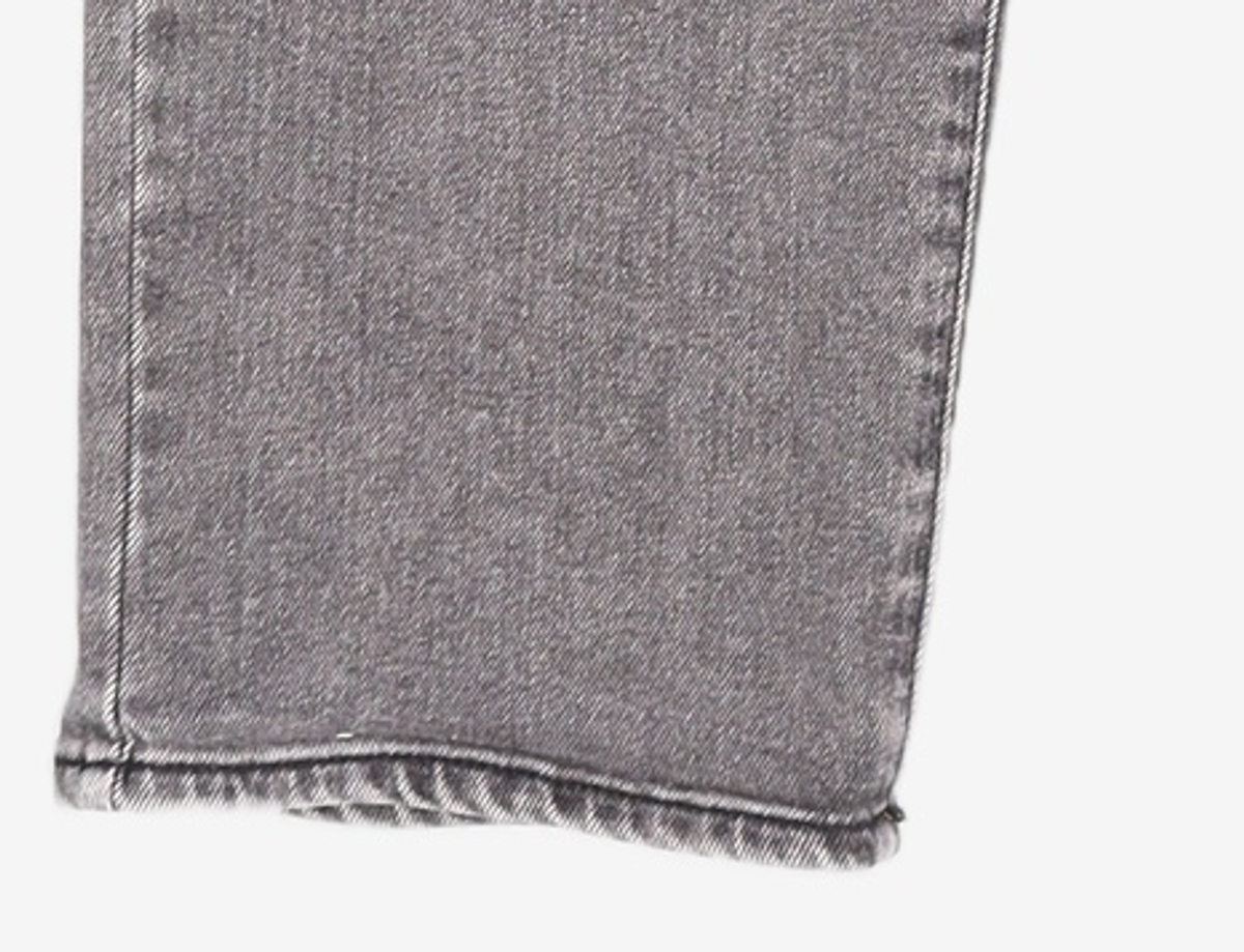 더니트컴퍼니(THEKNITCOMPANY) 블랙 스톤 크롭 데님 48