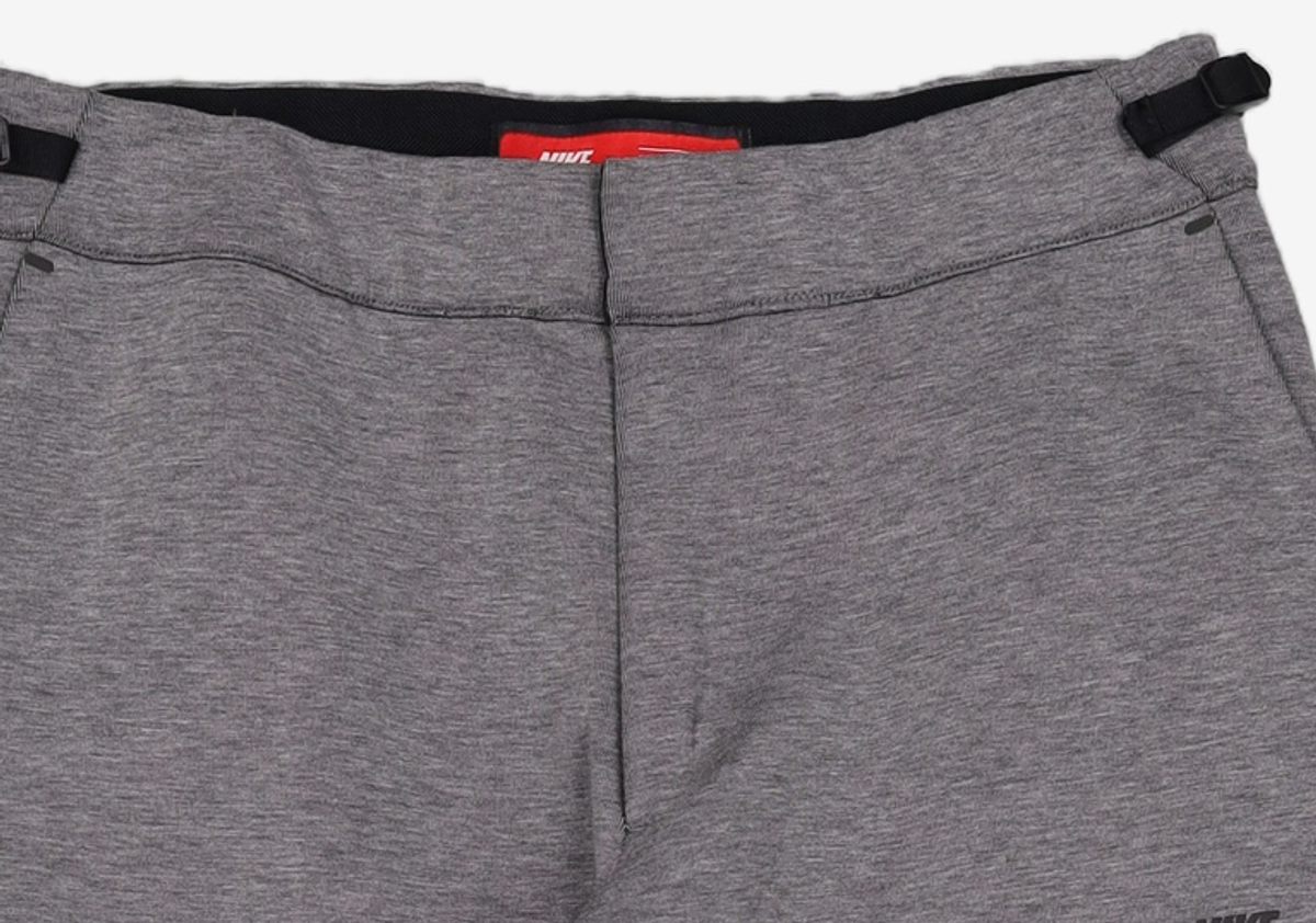 나이키(NIKE) 트레이닝 팬츠 L