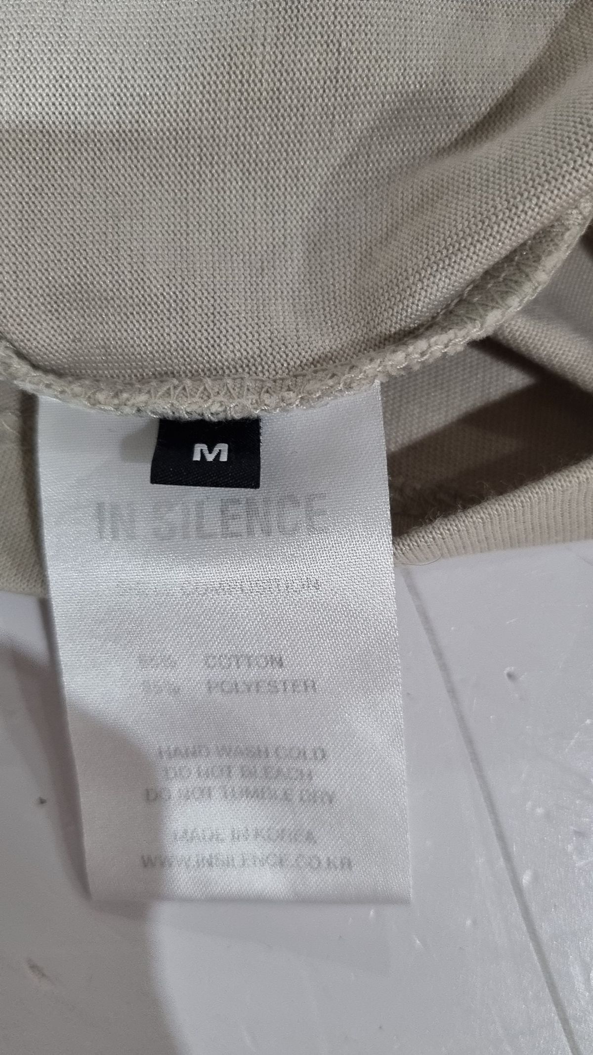인사일런스(INSILENCE) 반소매 티셔츠 M