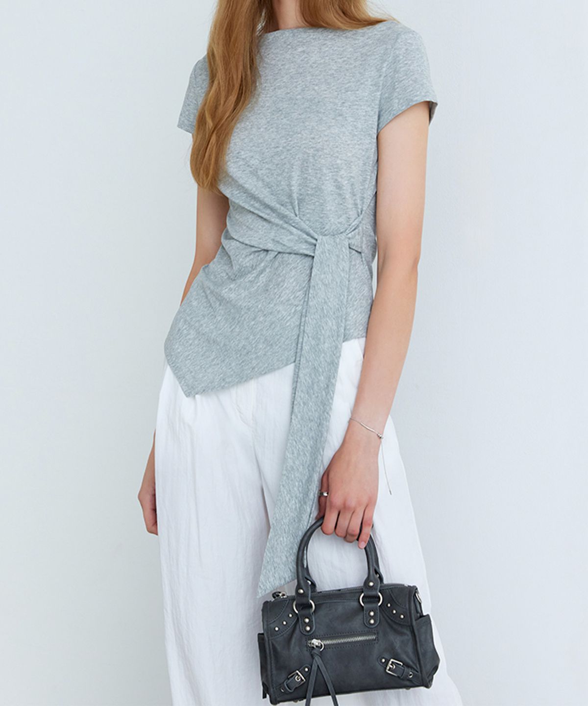 미쏘(MIXXO) 지퍼 스터드 미니 토트백_MIABKG716C MIABKG91QC