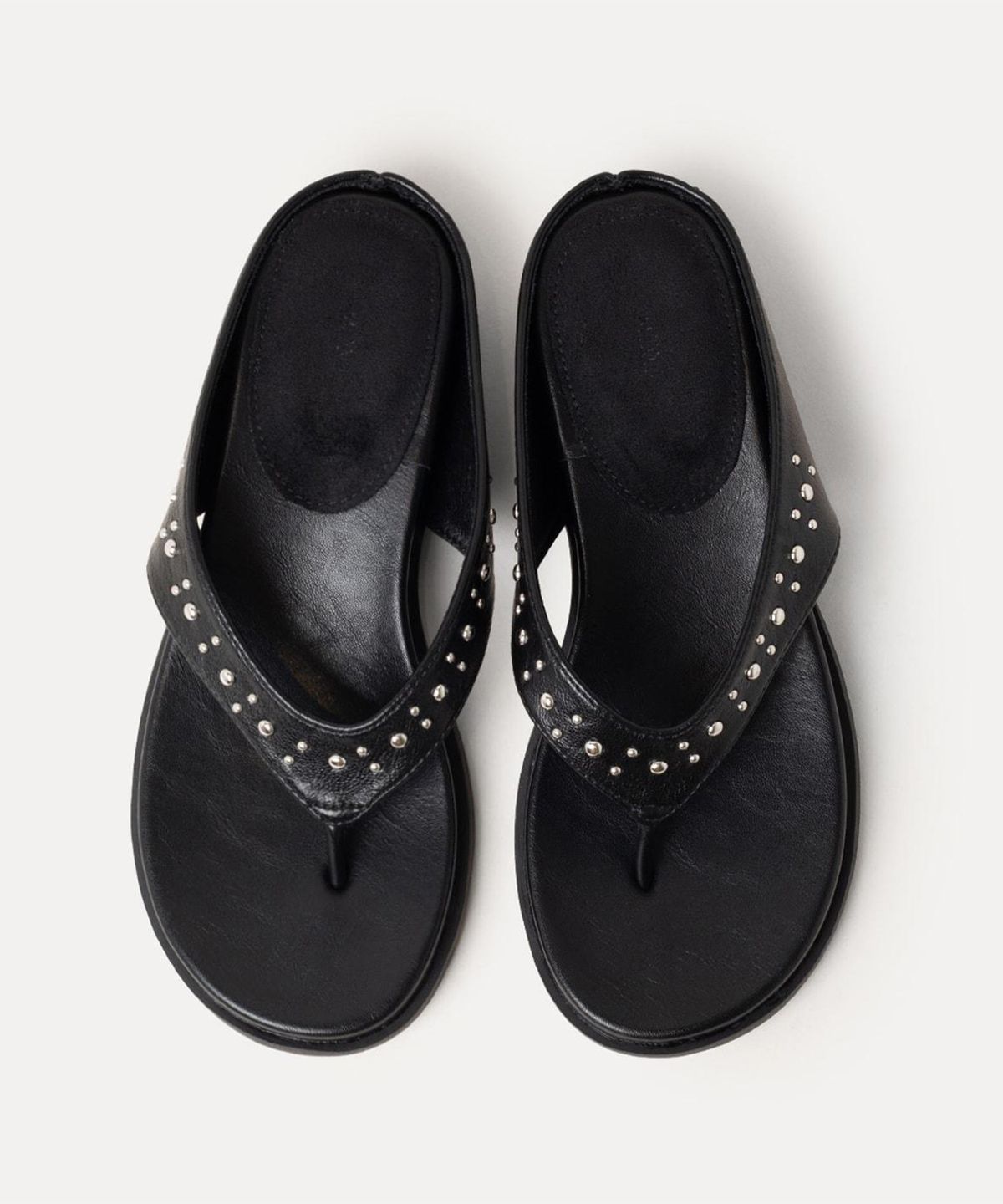 미쏘(MIXXO) 스터드 플립플랍_MIAWNG90SS