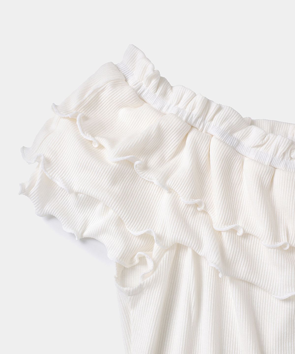 루펀(LOOFUN) Floral Tencel Ruffle Tee / 플로랄 텐셀 러플 티 [Cream]