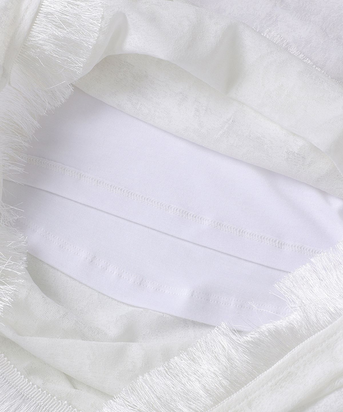 루펀(LOOFUN) Corsage Fringe Skirt / 코사지 프린지 스커트 [White]